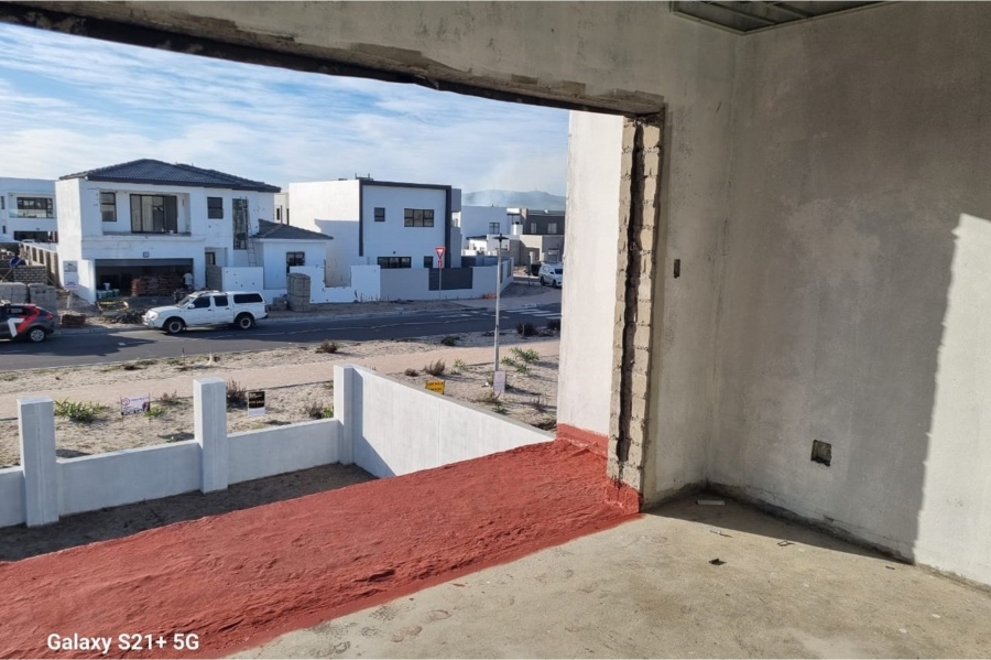 4 Bedroom Property for Sale in Sandown Western Cape